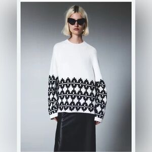 NWT H&M Geometric Black and White Sweater